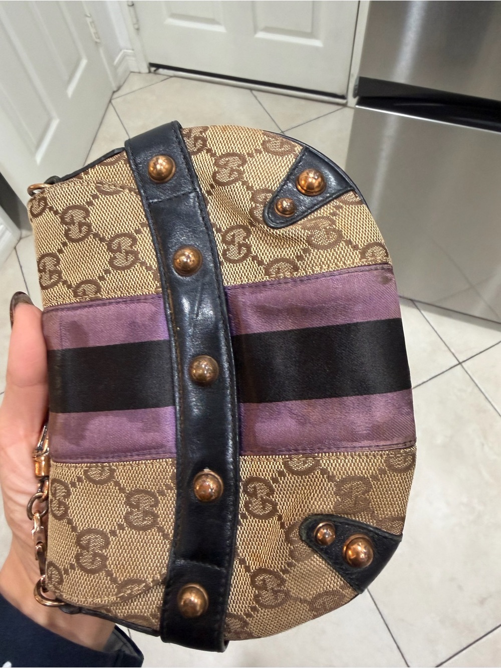 Gucci Tom Ford Era Brown GG Canvas Shoulder Bag with Black and Plum Straps - Picture 4 of 4